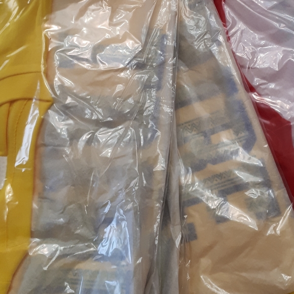 Zumba (R) XL size T-shirts - Picture 12 of 14